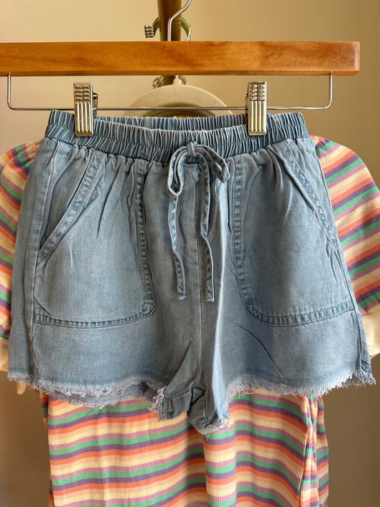 Hayden Girls Distressed Hem Shorts